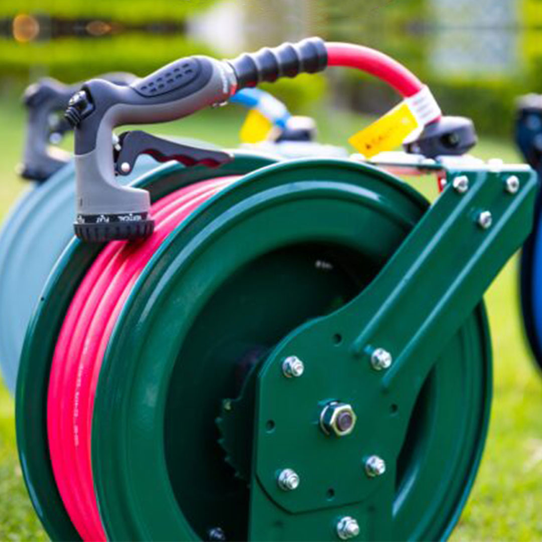 Water Hose Reel with Spray Gun
